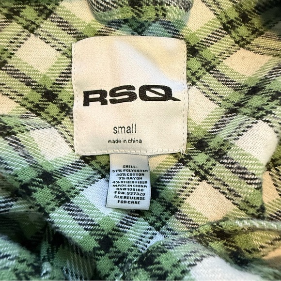 RSQ Green Plaid Cropped Shirt - Picture 3 of 4